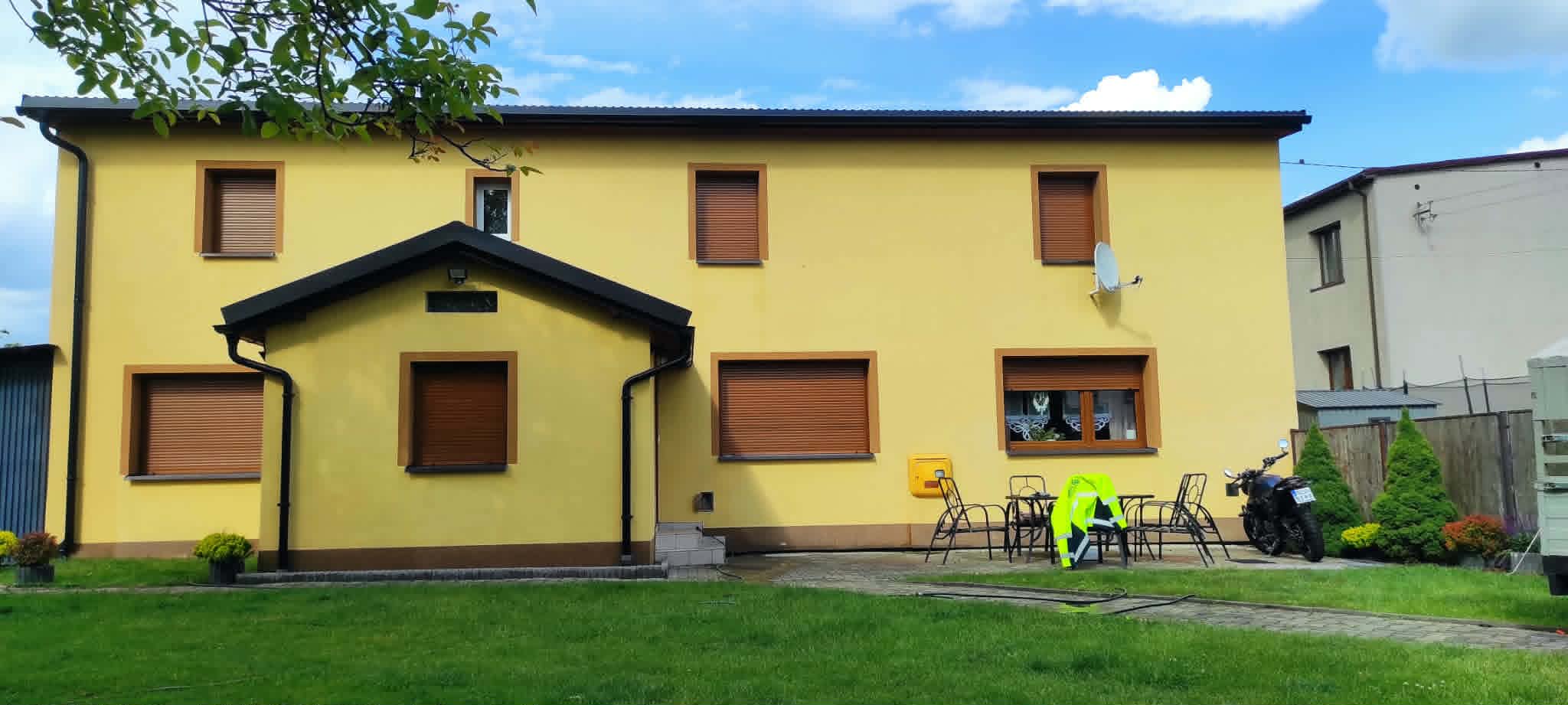 Mycie elewacji domu – Lubliniec