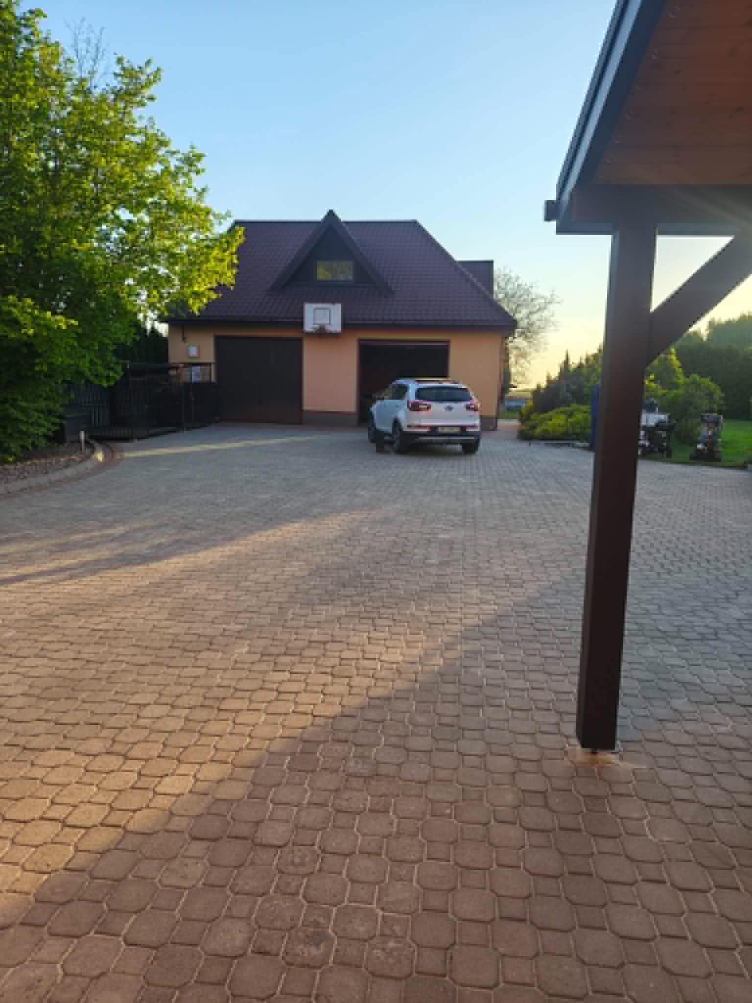 Mycie kostki brukowej – posesja prywatna – zdjęcie 3